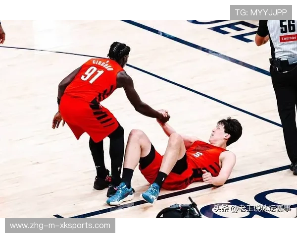 杨瀚森与灰熊较量，展示坚韧不拔的进攻与防守能力